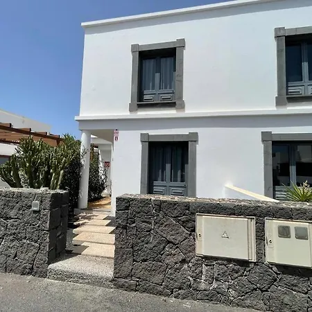 Eslanzarote Varadero, Heated Pool * פלאיה בלנקה