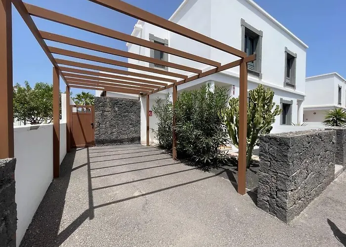 וילה Eslanzarote Varadero, Heated Pool